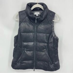 Evereve Charcoal Puffer Vest